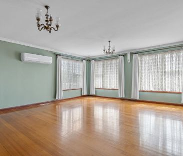 Spacious 3-Bedroom Home in Quiet Norwood Court - Photo 2