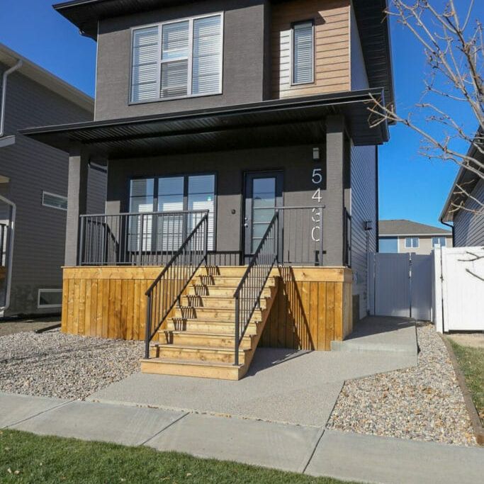 5430b McClelland Drive, Regina - Photo 1