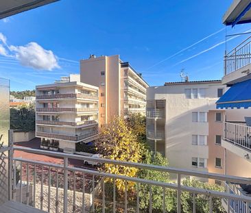 Location Appartement 1 pièce 24m² LE CANNET 06110 - Photo 5