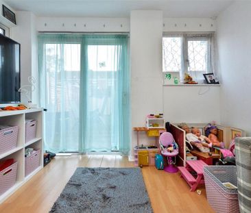 3 bedroom detached house to rent - Photo 1