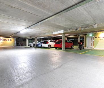 1 bedroom Studio in St James House, Maidenhead - Photo 6