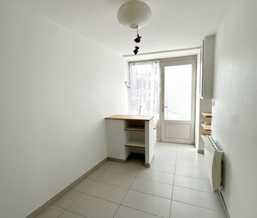 Location Maison 3 pièces 60m² COMBRONDE 63460 - Photo 4