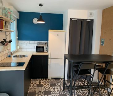 Location Appartement 1 pièce 32m² - Photo 4