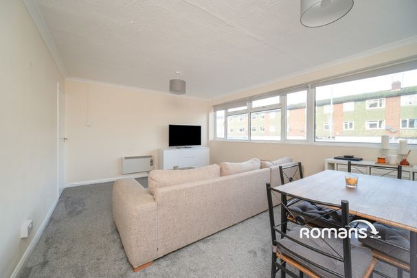 3 bedroom maisonette to rent - Photo 1