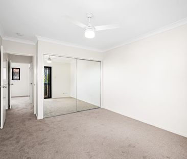 Modern 2bed 2 bath Townhouse Recently Renovated! - Photo 1