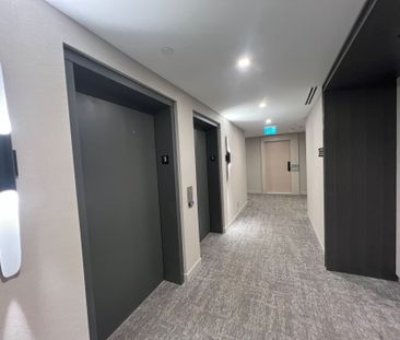 For Lease - 1 Hillsdale Avenue Unit# 502, Toronto, Ontario - Photo 5