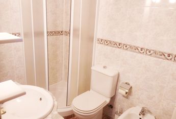 Apartamento T3 na Costa da Caparica semi-mobilado