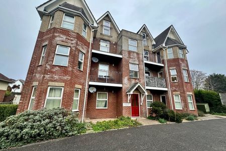 Florence Road, BOURNEMOUTH - Photo 5