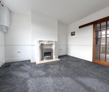 Silkstone, High Street, S75, Barnsley - Photo 2