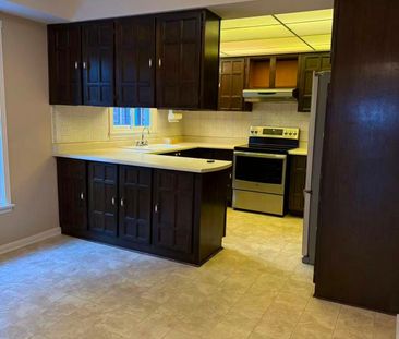 For Lease - 23 Briarwood Road, Markham, Ontario - Photo 2