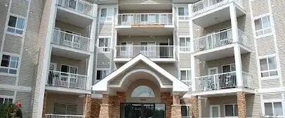 Lovely one bedroom 800 sq Ft condo unit in Hamptons | 208 - 5350 199 Street Northwest, Edmonton - Photo 1