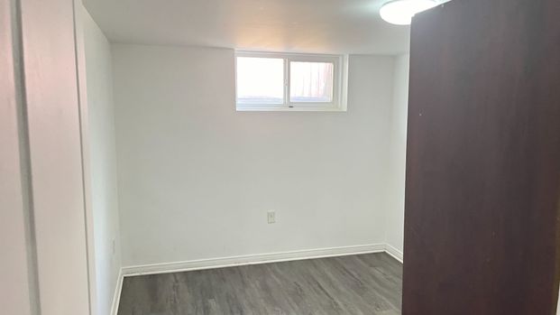 For Lease - 215 Browndale Crescent Unit# Bsmt, Richmond Hill, Ontario - Photo 1