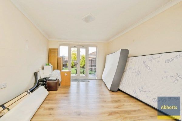 Castle Gardens, Kesgrave, Ipswich - Photo 1