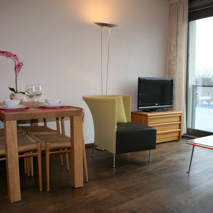 EINDHOVEN, Woenselse markt - Photo 1