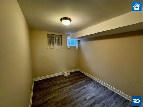 For Lease - 30 Tina Court, Brampton, Ontario - Photo 1