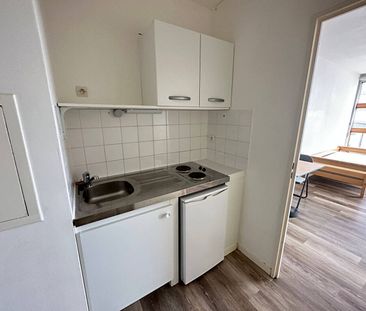 Location appartement 1 pièce 27.19 m² à Lille (59000) LILLE CENTRE ... - Photo 1