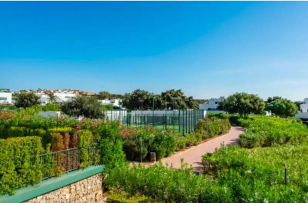 Sotogrande - Photo 1