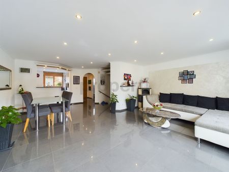 Cozy row house in Winterthur/Dättnau with 5.5 rooms - Foto 5