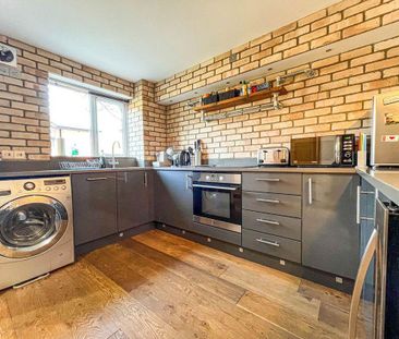 2 bed lower flat to rent in NE8 - Photo 6