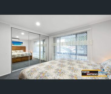8 Tamarind Crescent, Kelmscott, WA 6111 - Photo 5