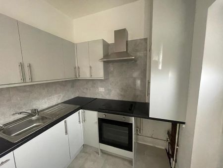 1 bedroom ground floor flat to rent - Photo 3