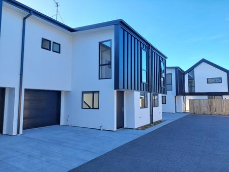 9/143 Cranford Street, Saint Albans - Photo 2
