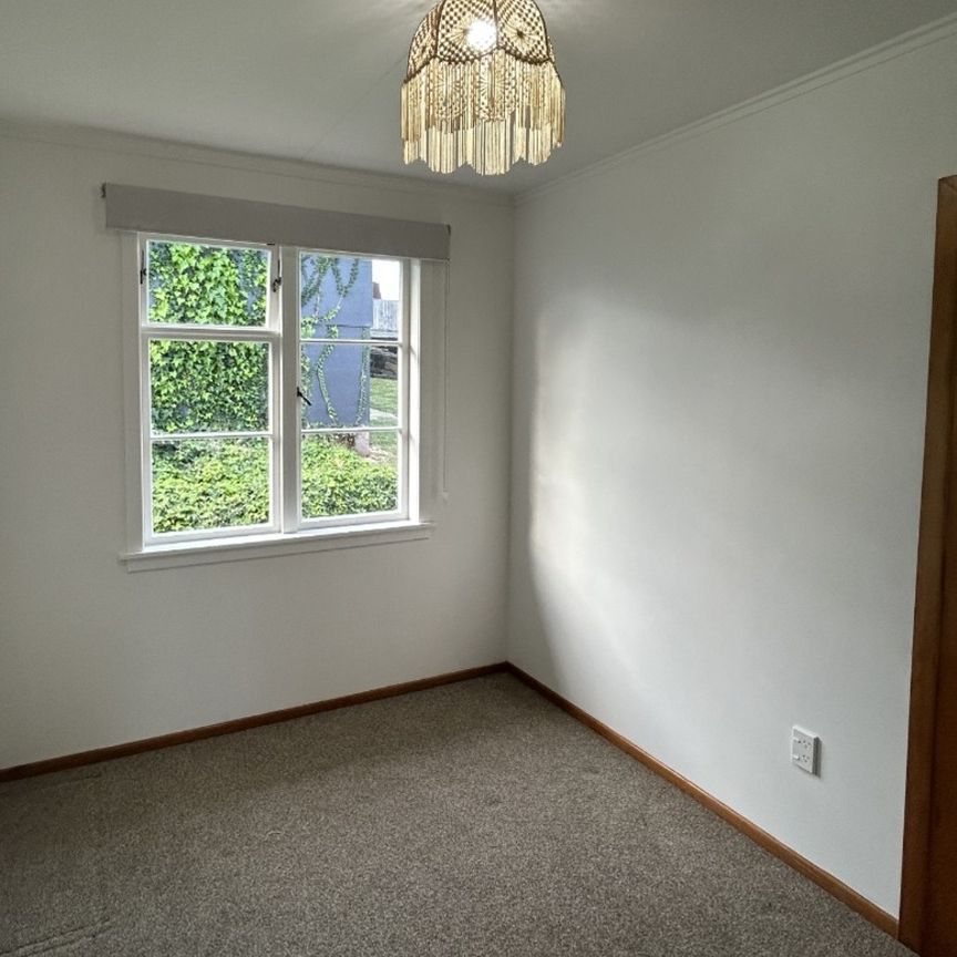 Peaceful Coastal Living with Gorgeous Harbour Views - Photo 1