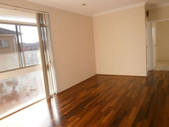 Top Floor Two Bedroom Unit - Photo 1