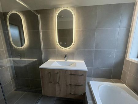 Pallara’s Premier Brand-New Home Privacy, Style & Comfort - Photo 5