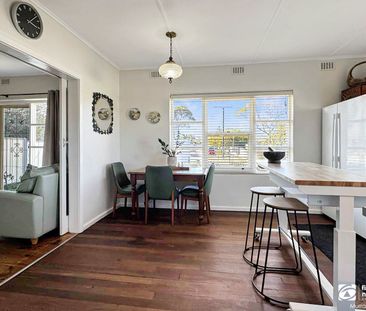 Central Living with Comfort and Space - Photo 3