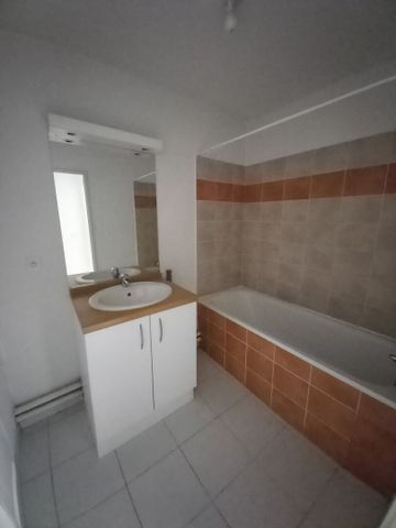 Location Appartement 3 pièces 55m² - Photo 5