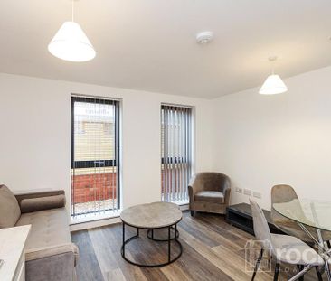 2 bedroom apartment to rent - Photo 4