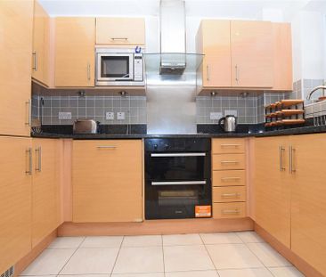 2 bedroom apartment to rent - Photo 6
