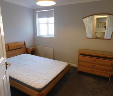 Russell Gardens, Edinburgh, EH12 5PP - Photo 5