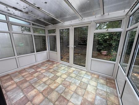 2 bedroom house to rent - Photo 3