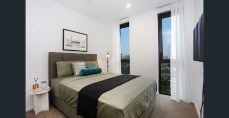 Stunning , Fully Furnished, Top Floor Apartment in Isle of Capri "ESSENTIA" - Photo 3