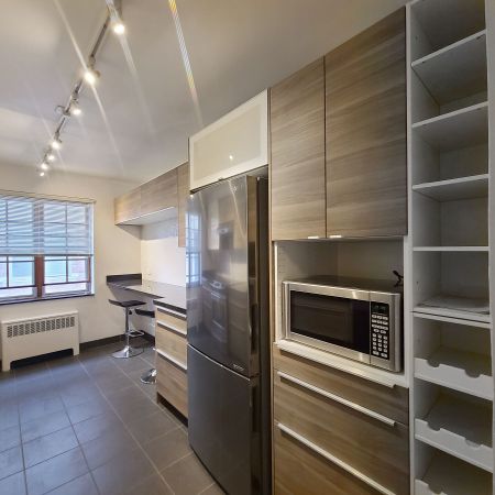 For Lease - 65 Old Mill Road Unit# 6, Toronto, Ontario - Photo 2