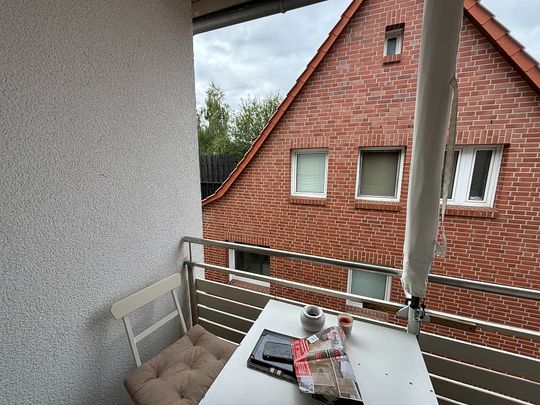 Zentrumsnahe, großzügige 4- Zimmer-Wohnung! - Foto 1