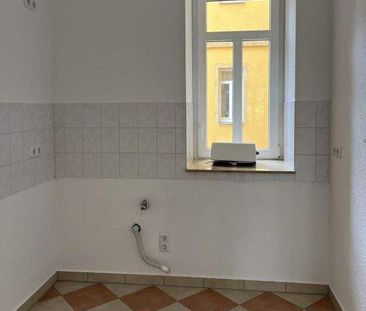 Perfekte Wohnung mit vorteilhafter Raumaufteilung für die kleine Fa... - Photo 3
