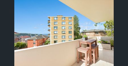 Harbour side living in stylish beach pad - Photo 5
