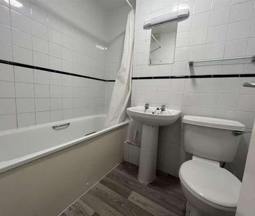 Manhattan Drive, Cambridge, CB4 - Photo 6