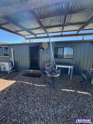 Furnished Studio, Electricity Included and Weekly Cleaning - Photo 5