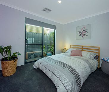 Modern&comma; Spacious & Convenient – Ticks All the Boxes - Photo 3