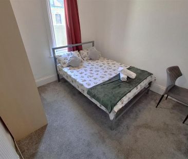 5 bedroom house share to rent - Photo 4