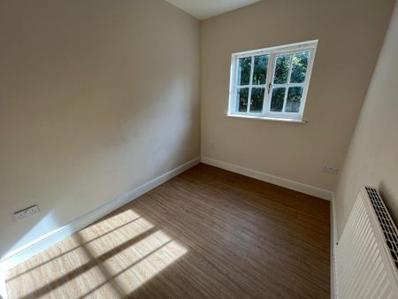 3 bedroom detached house to rent - Photo 5