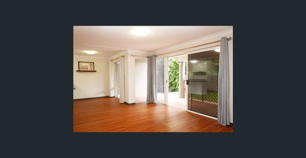 Refurbished 2 Bedroom Unit, Walk To South Bank Parklands - Photo 1