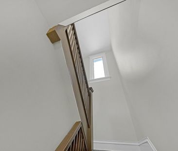 For Lease - 12 Foxbar Road Unit# 3, Toronto, Ontario - Photo 6