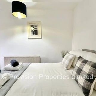 4 Bedroom House Rent Leeds - Photo 1