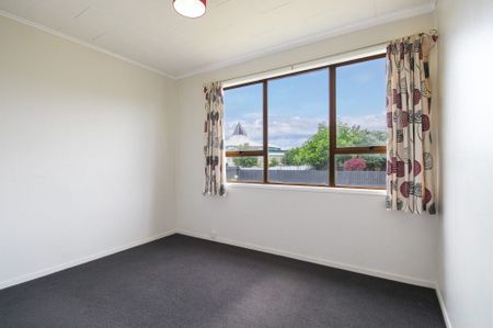 The Perfect Family Home with Room for Everything - Photo 4