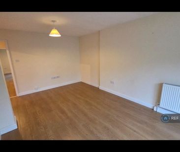 3 bedroom bungalow to rent - Photo 1